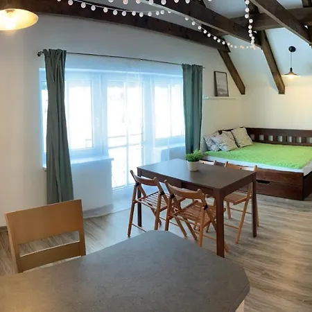 Barborka, 8 *